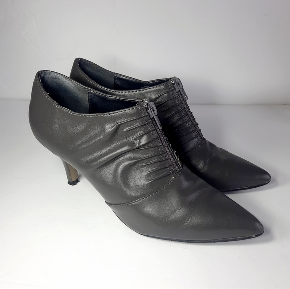 NYGARD Gray boots shoes size 7.5 - Picture 3 of 12